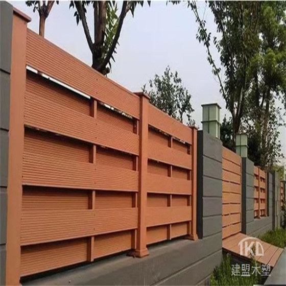 北京安装木塑围板