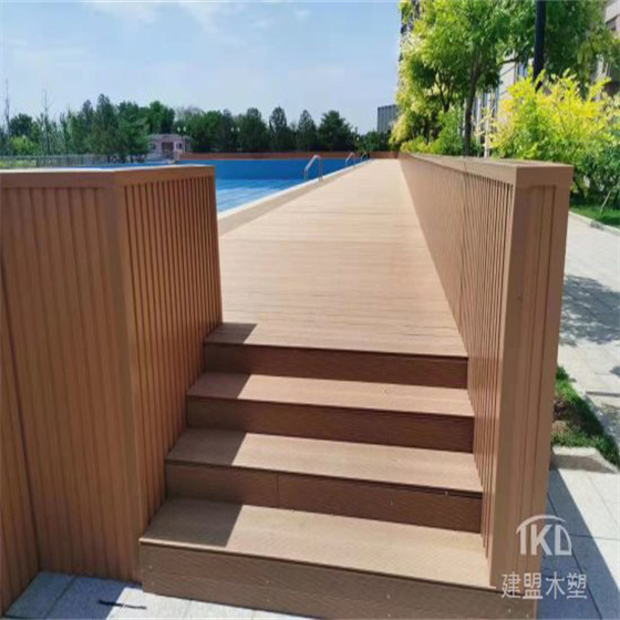 北京泳池临水木塑地板