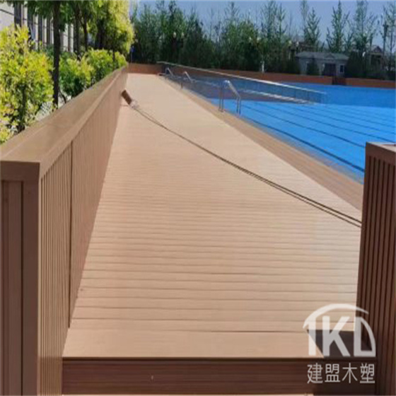 北京泳池木塑地板